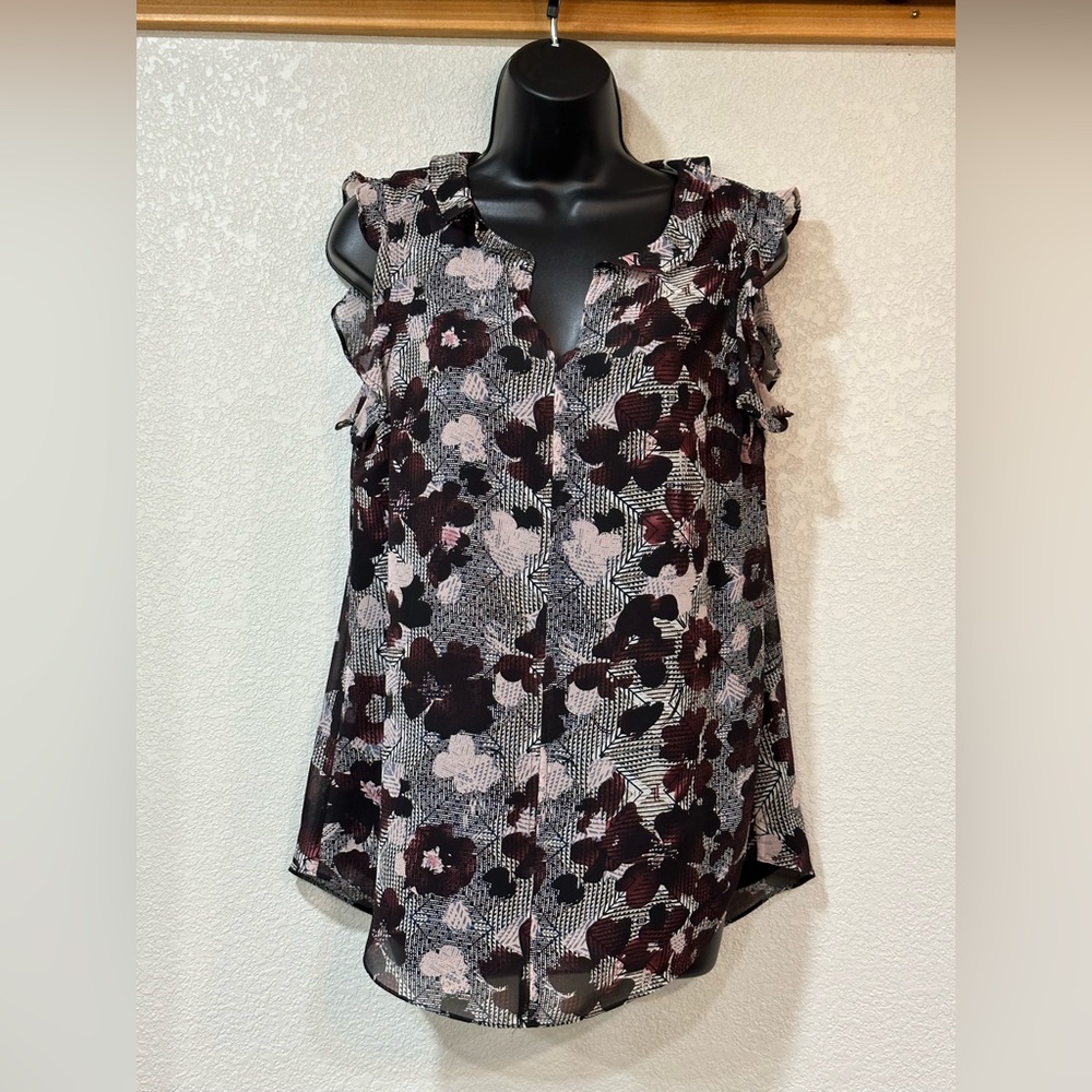 Cabi #3618 Weaver Blouse - Small